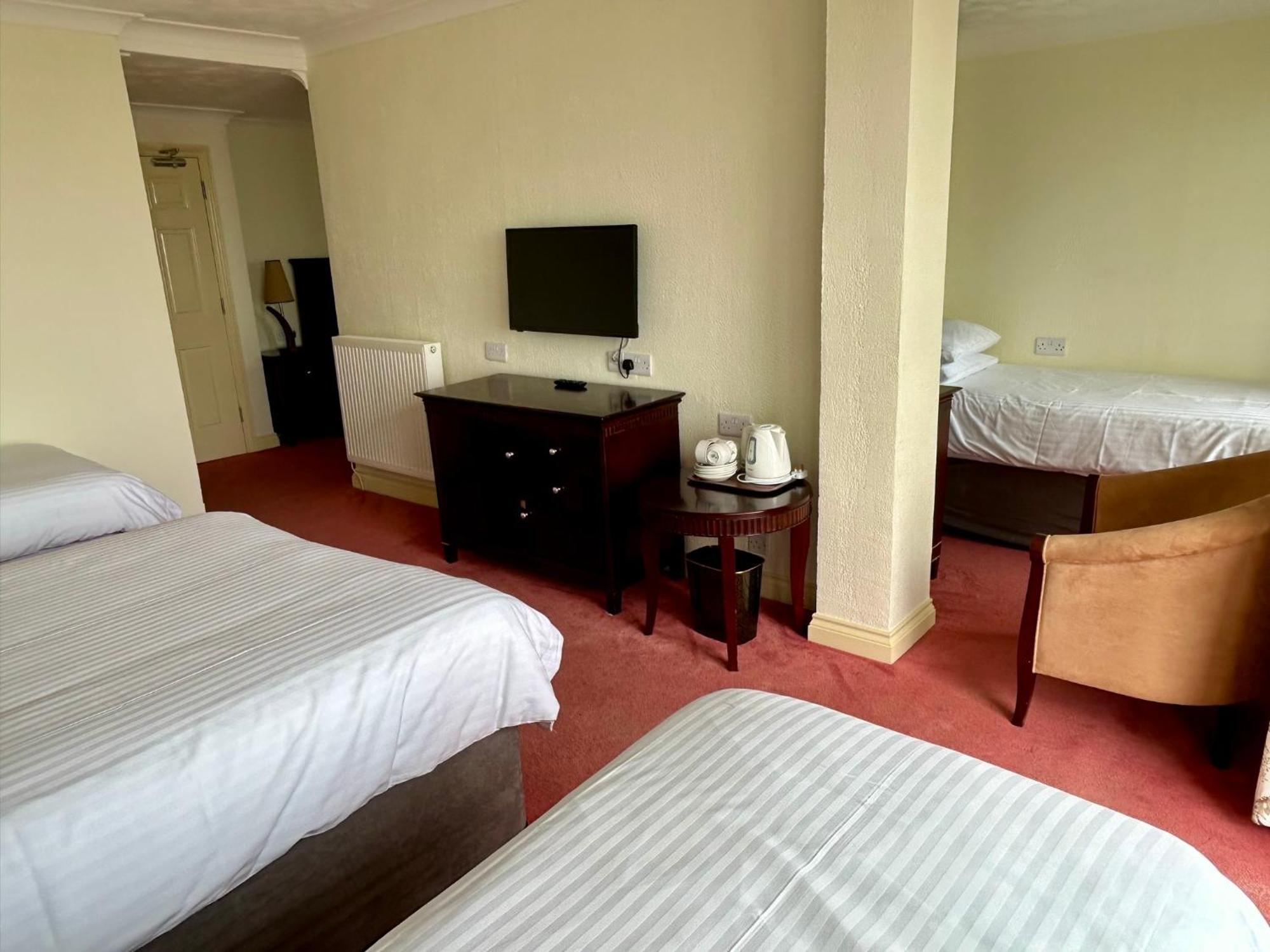Regent Court - Seafront, Sandown - Free Car Ferry For Bookings Of 3 Or More Nights, Subject To Availability 客房 照片