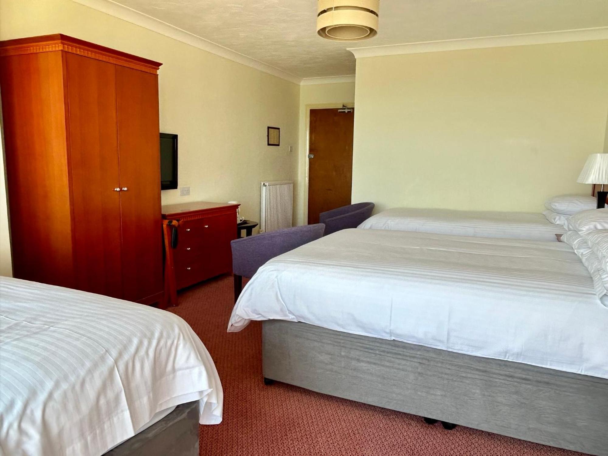 Regent Court - Seafront, Sandown - Free Car Ferry For Bookings Of 3 Or More Nights, Subject To Availability 客房 照片